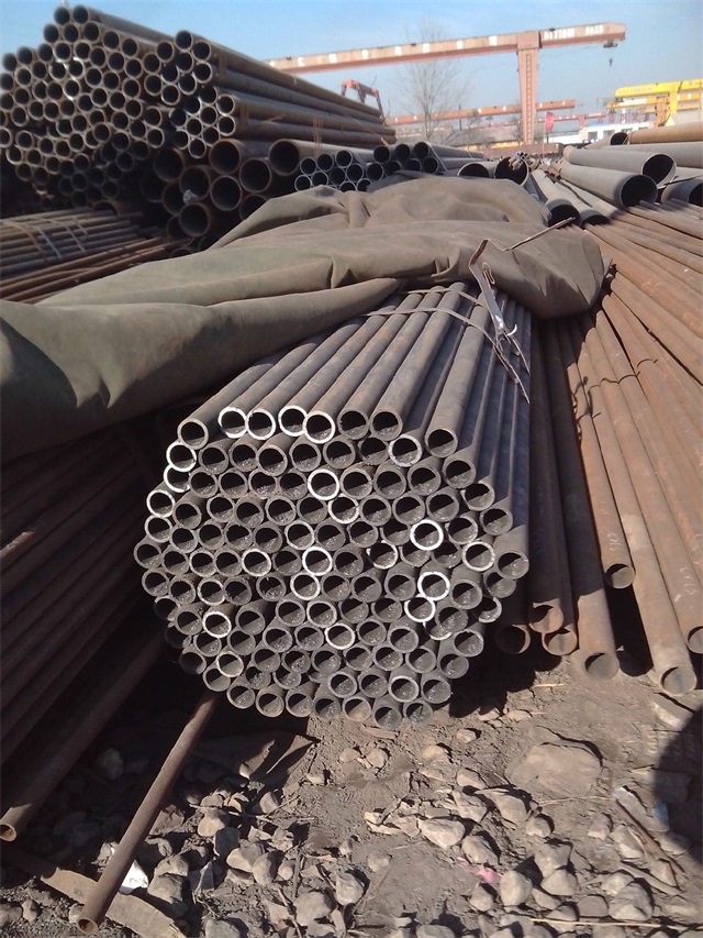 吐鲁番小口径无缝钢管