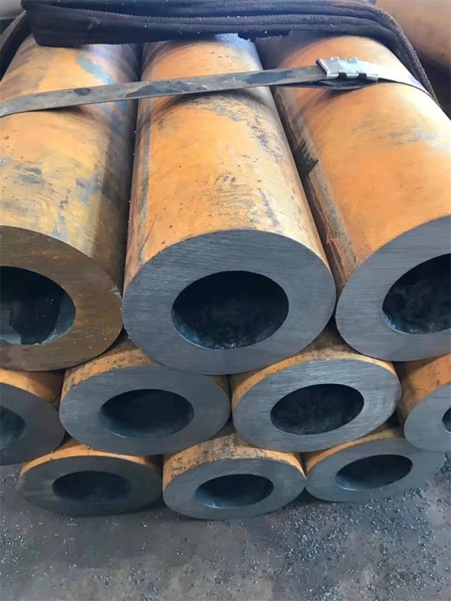 吐鲁番20号厚壁无缝钢管