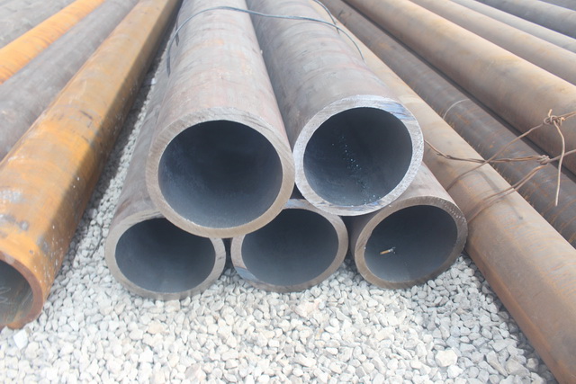 吐鲁番大口径壁厚无缝钢管