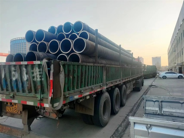 吐鲁番45#结构无缝钢管