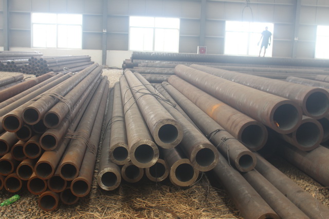吐鲁番厚壁无缝钢管定做厂家