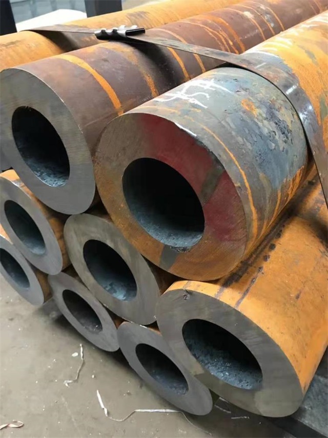 吐鲁番定做厚壁无缝钢管报价